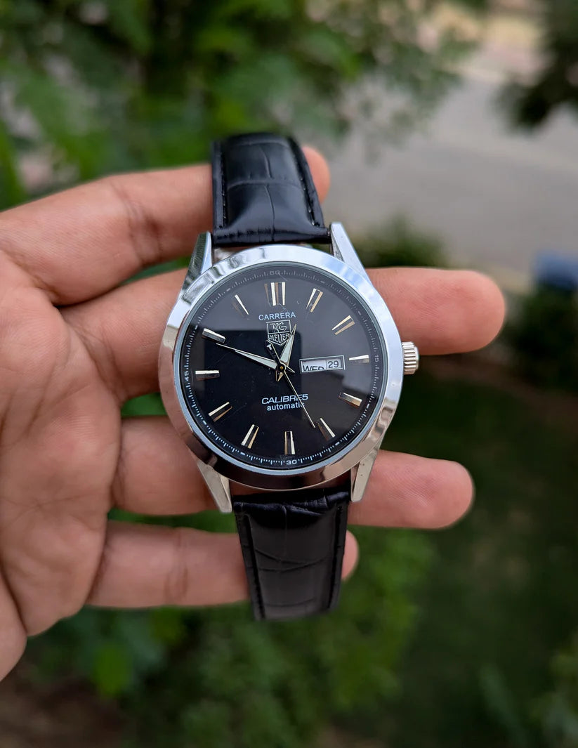 TH Calibre 5 Leather Strap Watch