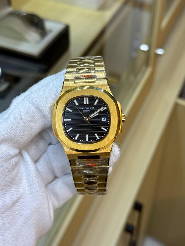 Nautilus | PP Date Working Watch